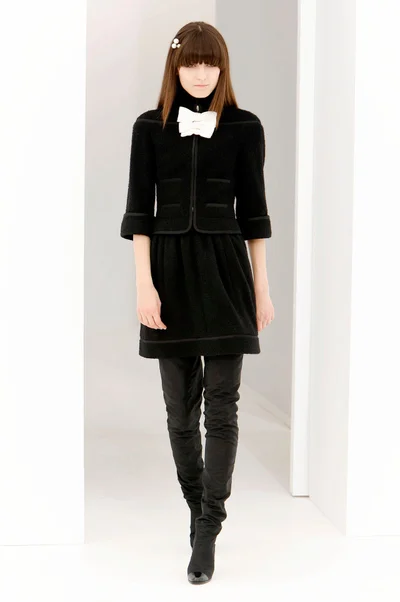 Look 1